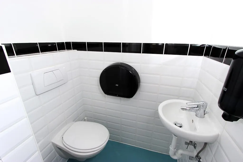 Adagio Hostel 1.0 Oktogon Βουδαπέστη